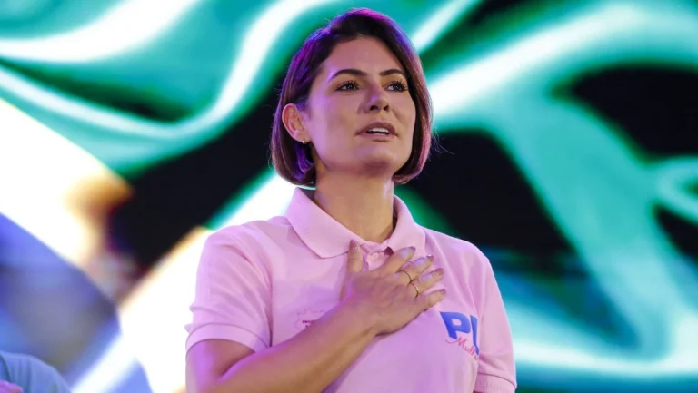 Michelle planeja eventos para “Imparáveis”, nome inspirado em hit pop