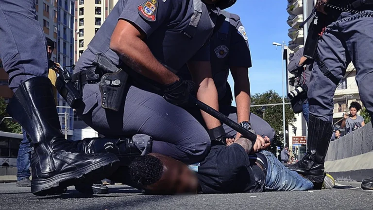 Letalidade policial cresce no Brasil; quatro estados batem recorde