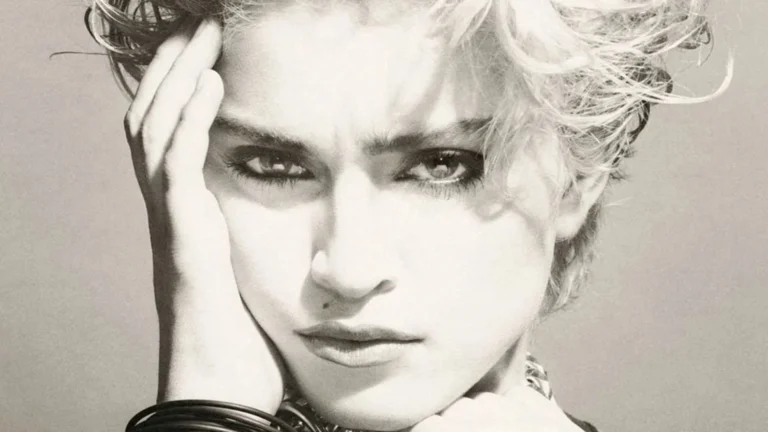 Álbum de estreia de Madonna completa 43 anos; relembre os hits