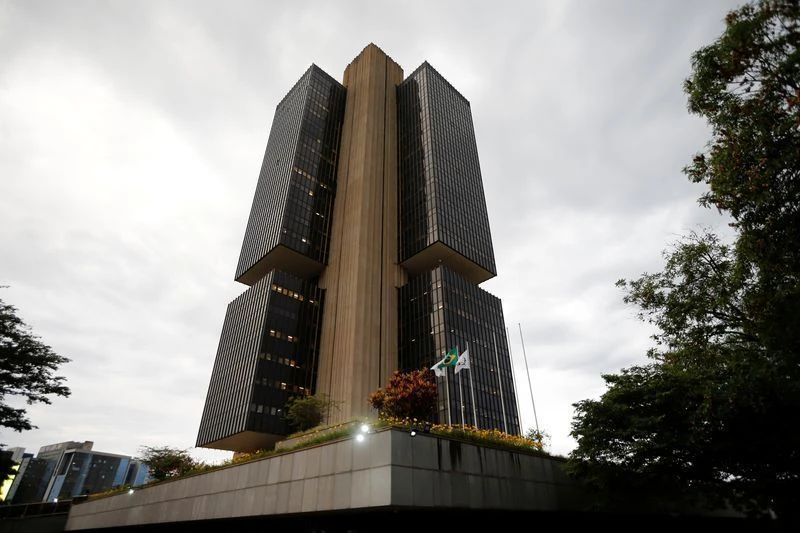 Master: PF faz operação sobre ataques ao BC; Thiago Miranda é um dos alvos