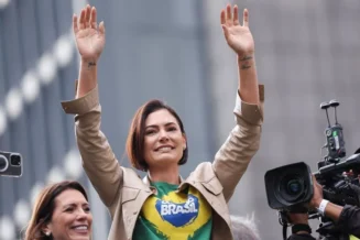 Após deixar o PL Mulher, Michelle lança o movimento 