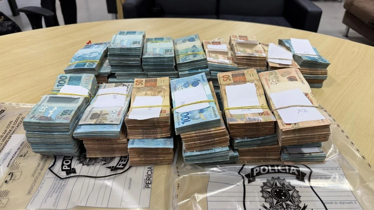 PF apreende R$ 510 mil em espécie em mala no Aeroporto de Congonhas