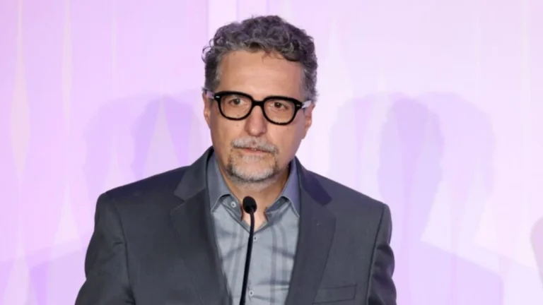 Kleber Mendonça Filho anuncia trabalho com diretor concorrente no Oscar