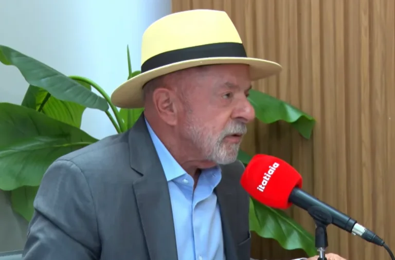 Lula acusa Mendonça de usar cargo “para fazer política”