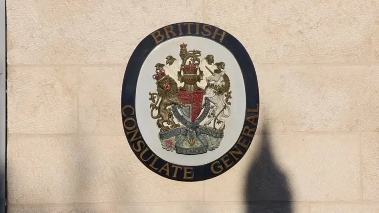 Israel anuncia fechamento do consulado britânico em Jerusalém