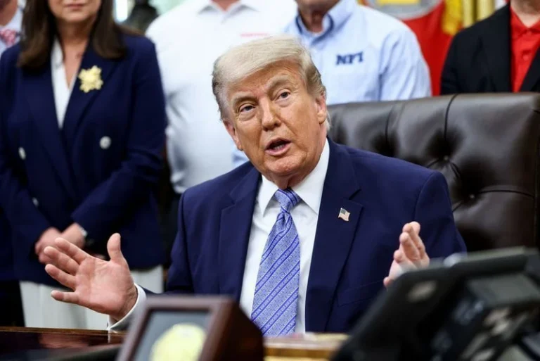 Trump deve se reunir com líderes do Golfo para discutir guerra com Irã