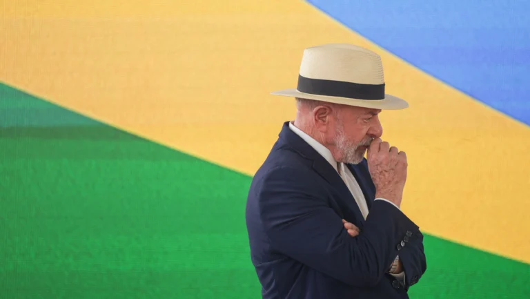 Campanha de Lula usa eleição de 2014 para falar em virada no 2° turno