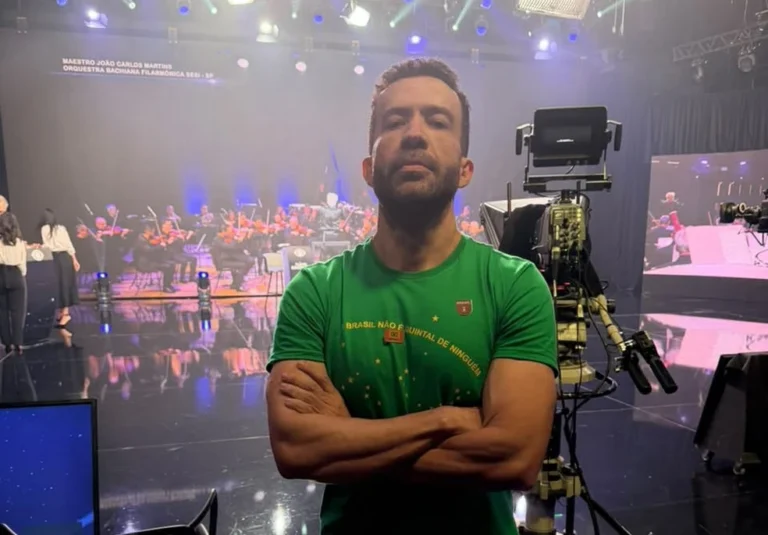 André Janones está estável, sem novos episódios de arritmia cardíaca, diz boletim médico